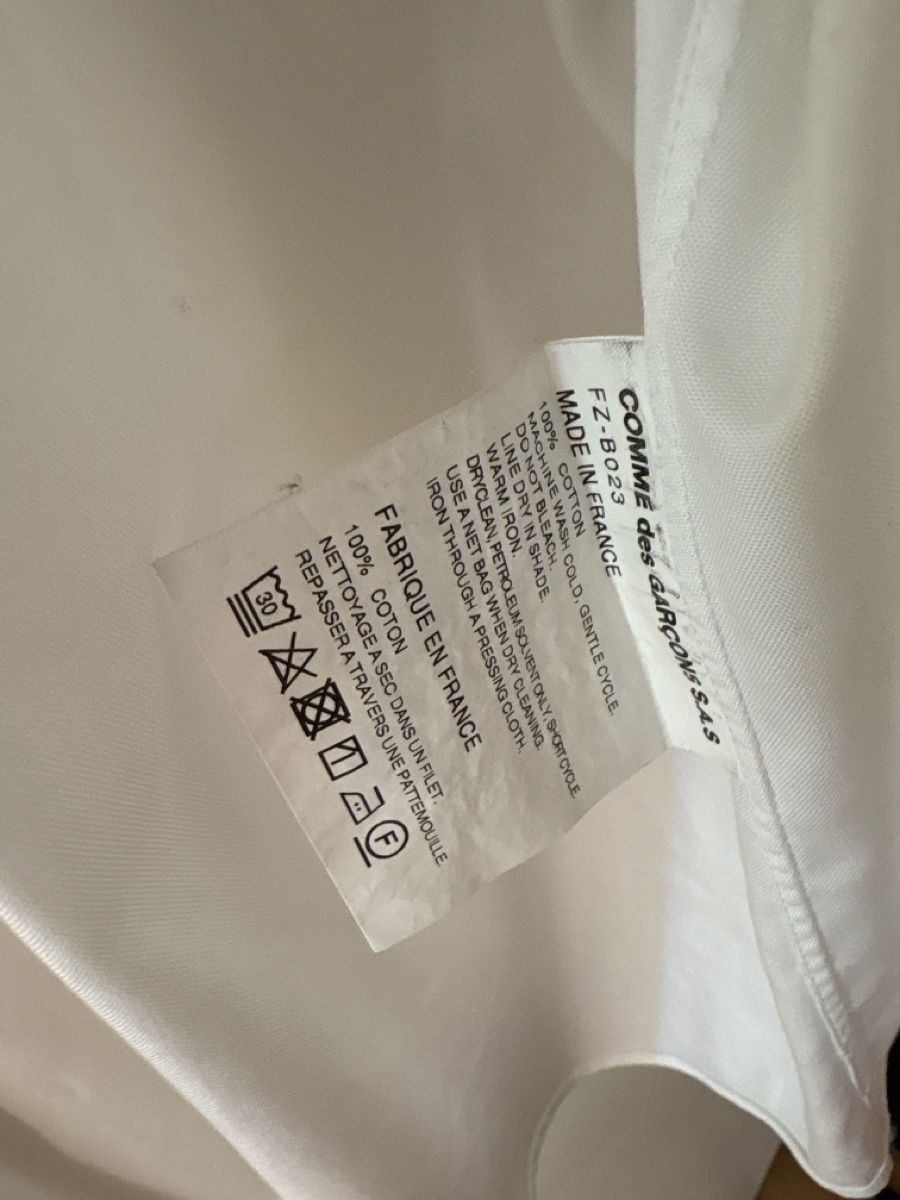 Chemises: Comme des Garcons Shirt – Neuf (Voir description) à Zürich par pau_d5s8 2
