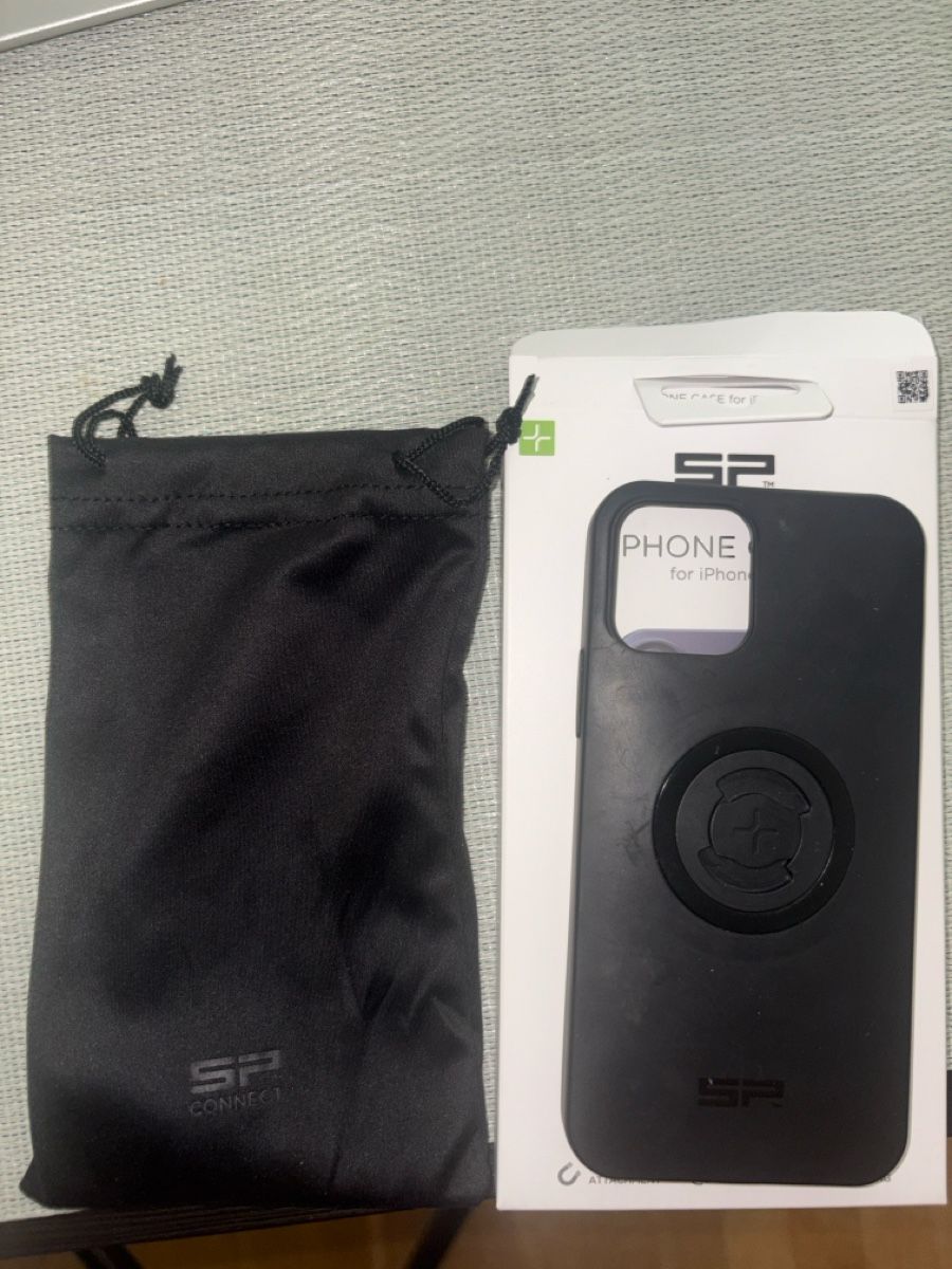 SP Connect Coques & Protection écran: SP Connect iPhone 12 Hülle – D'occasion à Bern par ssa_cp6y