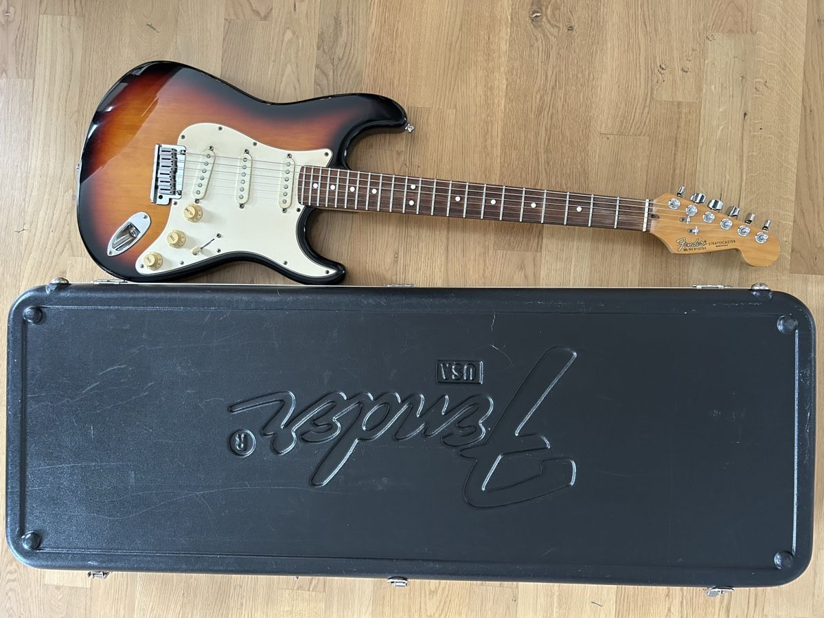 Strumenti musicali: FENDER STRATOCASTER USA 1991 – Usato da Küsnacht ZH venduto da RGW33