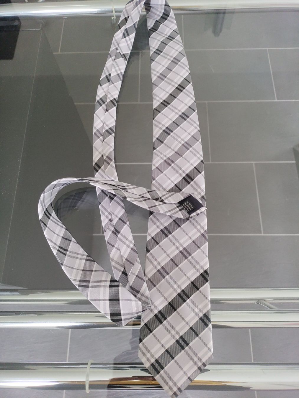 Cravatte: Cravate - Blanc et gris – Usato da Avry-devant-Pont venduto da OBoss 1