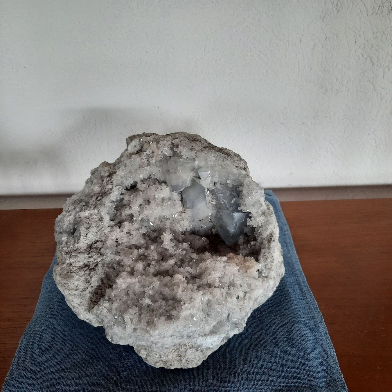 Mineralien & Heilsteine: Coelestin Druse ca. 3,3 kg – Gebraucht aus Rosshäusern von planet-7 2
