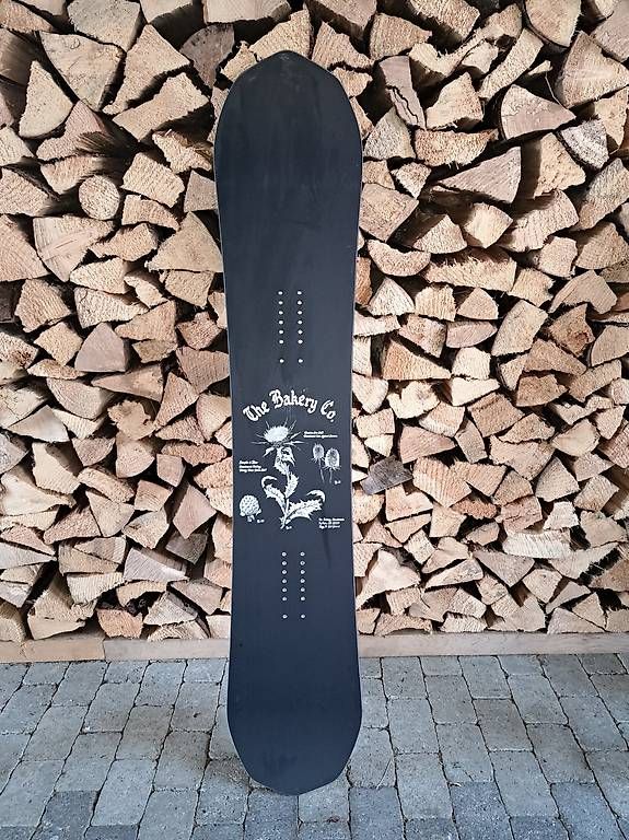 Board: The Bakery Benatar One 156cm Neu – Usato da Ruswil venduto da 81c_tx98