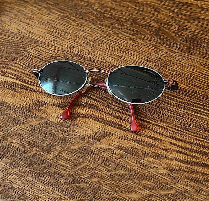 Occhiali & Lenti: Sonnenbrille Eschenbach – Usato da Recherswil venduto da beawuethrich