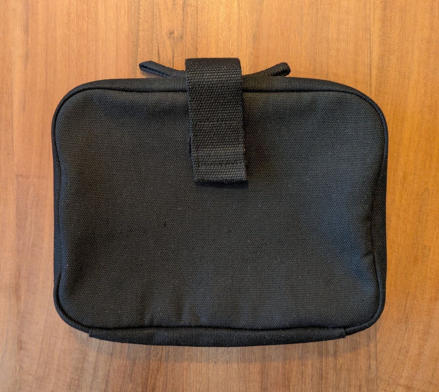 Ikea Custodie per cosmetici: Kulturbeutel / Necessaire "IKEA" (unisex) – Usato da Bonstetten venduto da Driver7