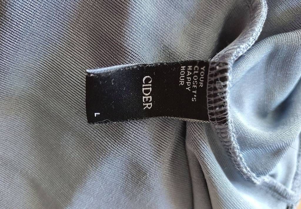 Vestiti: Sommerkleid Gr. L – Usato da Kirchberg BE venduto da deb_7rzz 2