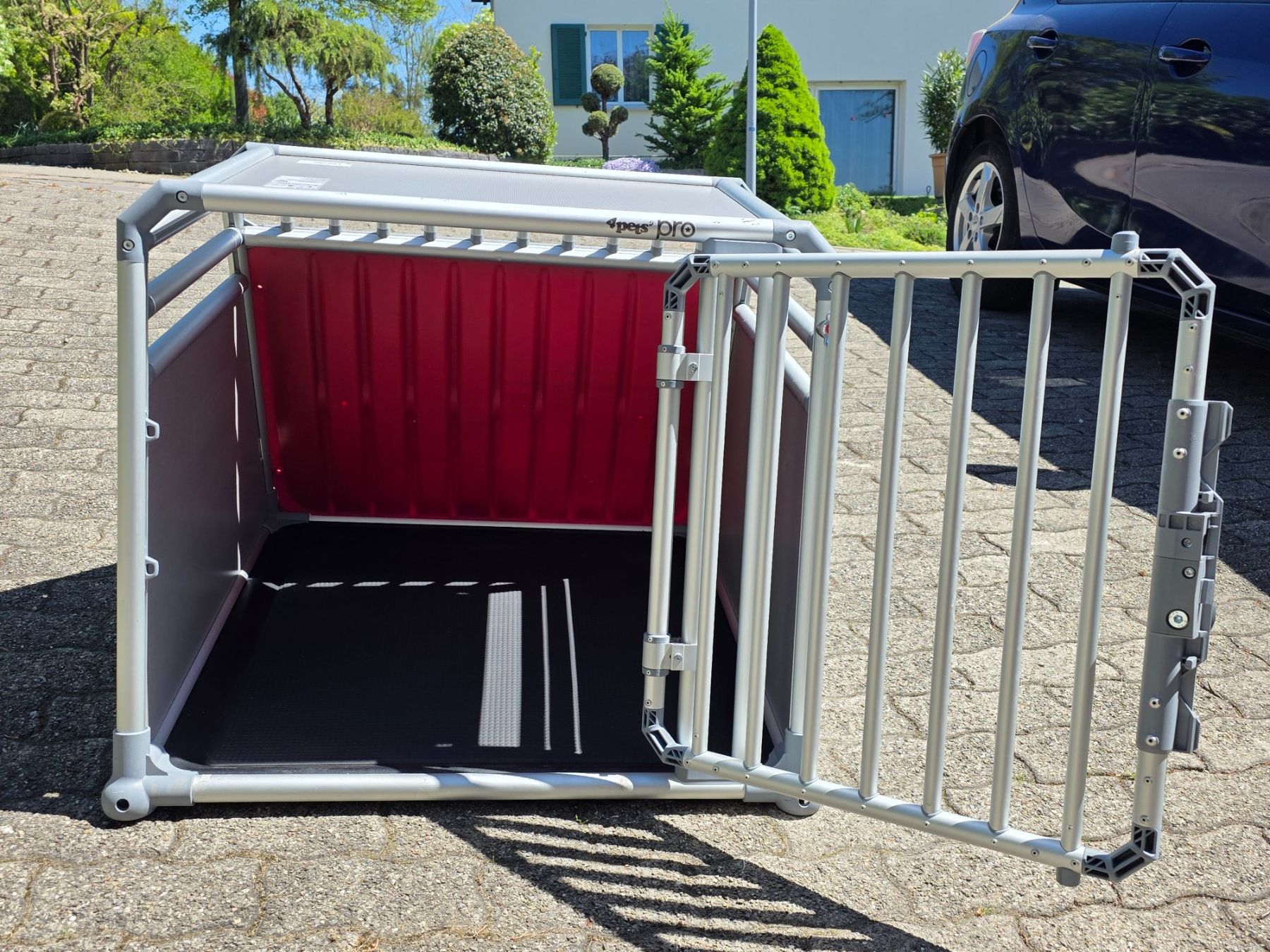 4pets Gabbie, trasporto & Sicurezza: Auto Hundebox 4pets pro – Usato da Trüllikon venduto da eppi77 6