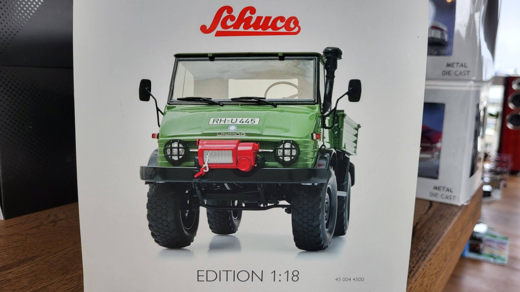 Schuco Kit di modellismo & Modellini statici: Unimog 406 Cabriolet 1:18 Schuco – Usato da Rothrist venduto da Juana5 1