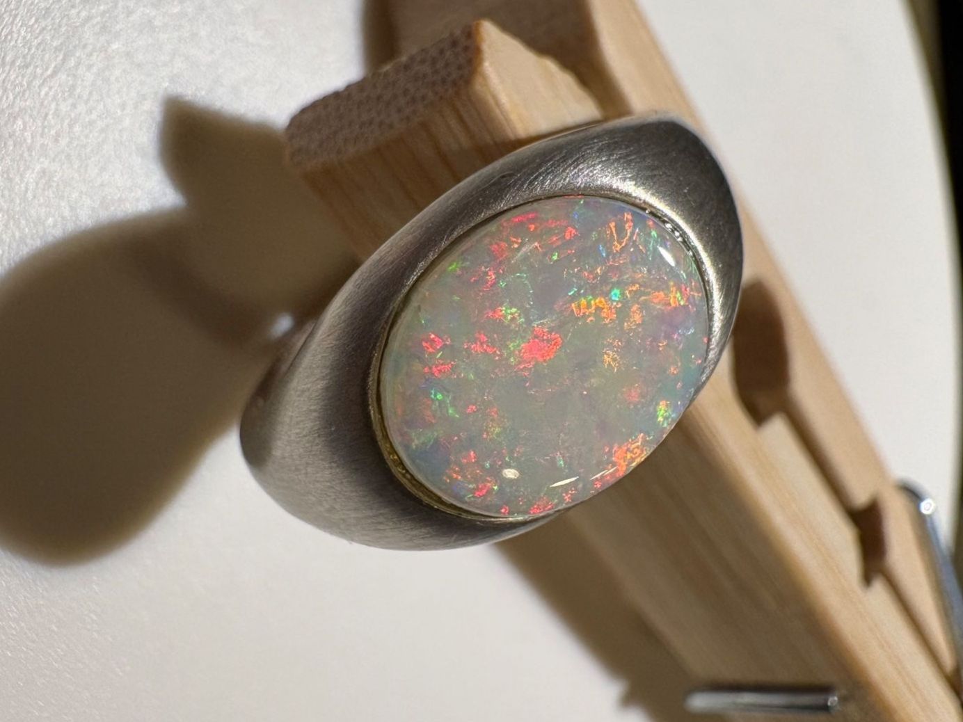 Anelli: Ring Australischer Crystal-Opal+Silber, variable Grösse – Nuovo (secondo la descrizione) da Wilen b. Wil venduto da Tschirio 7