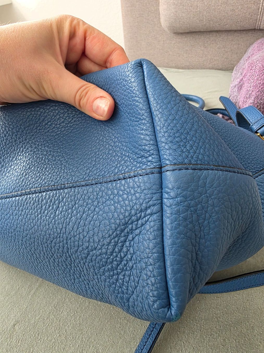 Prada Borse da donna: Sac à main Prada Vitello Daino – Usato da Renens VD venduto da Iepurica19avril 7