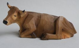 Kuh liegend 09.060.1F Huggler Serie Christnacht 14 cm , 1974