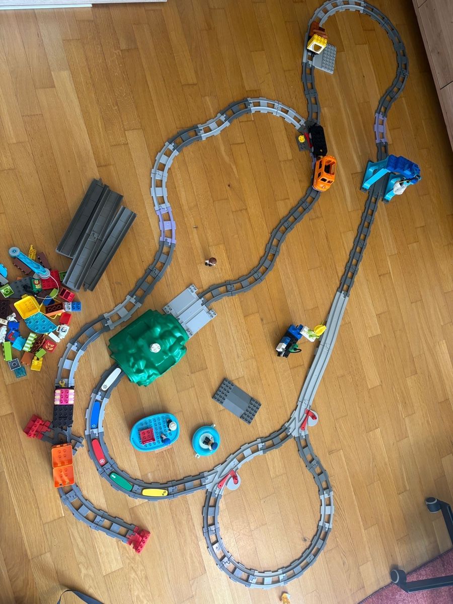 Lego Giocattoli: Lego Duplo riesen Eisenbahn Set - – Usato da Münchenstein venduto da sommerverkauf12 9