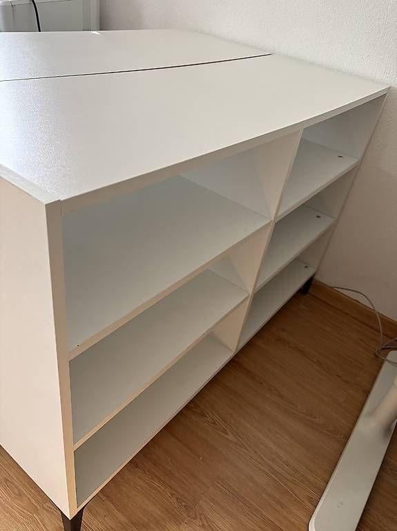 Scaffali: Meuble à étagères - 2 disponibles – Usato da Conthey venduto da carina.pereira 2