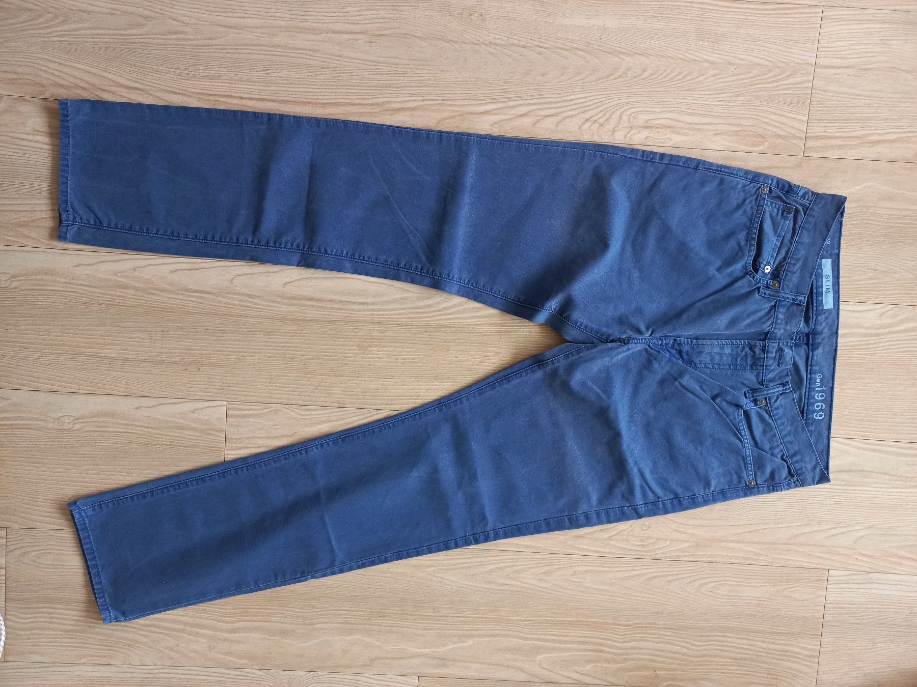 Gap Pantaloni: 3 pantalon GAP – Usato da Châtelaine venduto da ing_mb6r 4