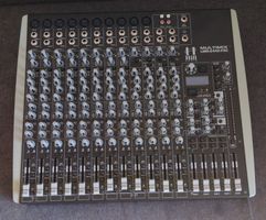 Super table Hill Audio Multimix LMR-2442-FXC