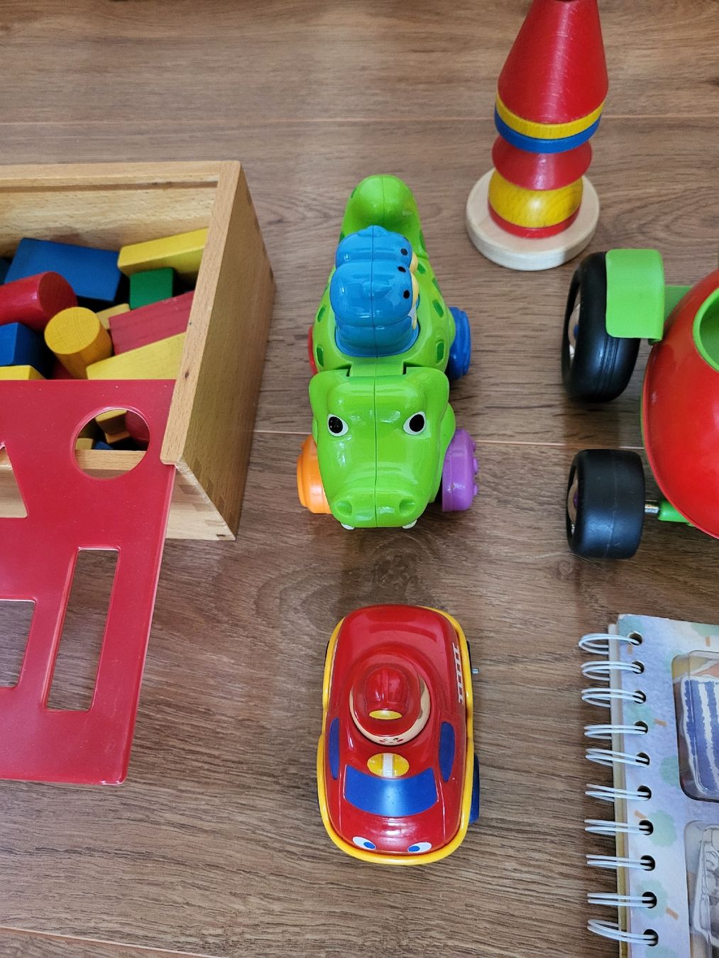 Jouets: Spielzeugset Kleinkind – D'occasion à Oberwangen TG par Murmel82 2