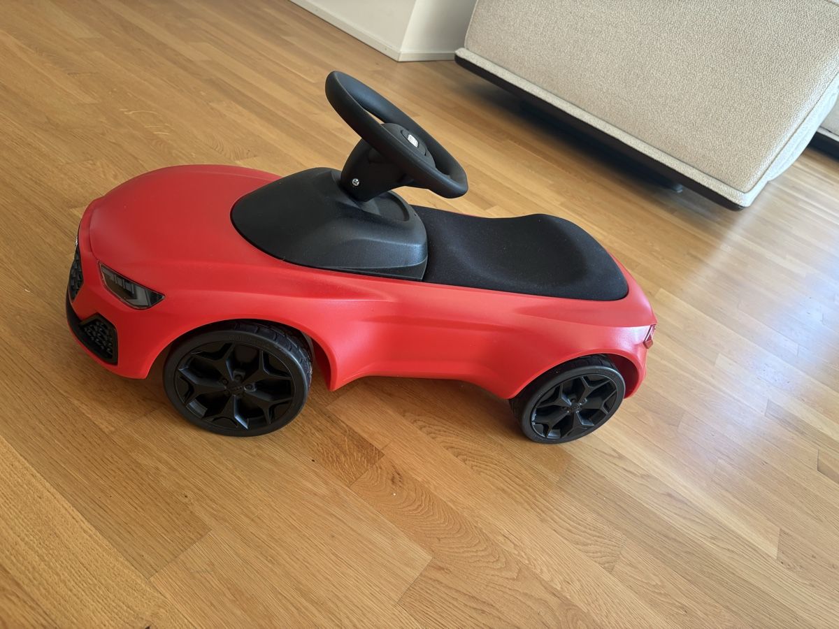 Veicoli per bambini: Audi Junior Rutschfahrzeug – Nuovo e nell'imballaggio originale da Zürich venduto da aanoukk 1