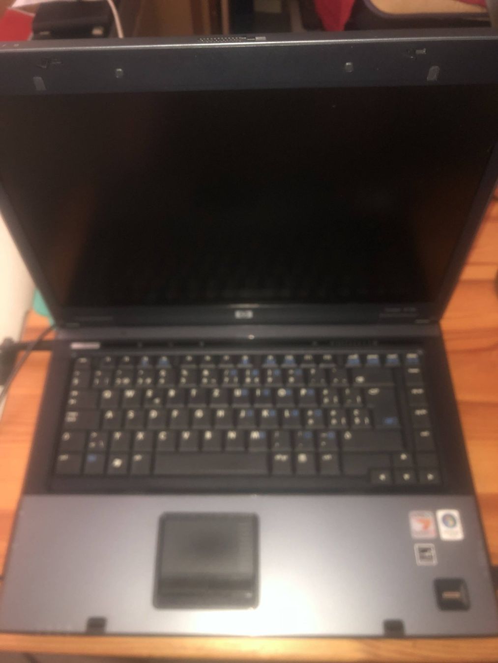 Compaq Notebook: Laptop-HP Compaq 6715b – Usato da Bern venduto da Fireblades