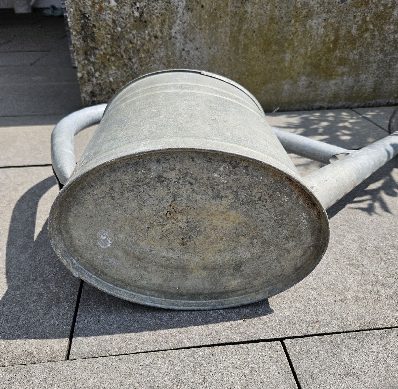 Annaffiatura & Irrigazione: Antike Giesskanne Zink gebrauchter  Zustand. – Usato da Menziken venduto da the_zw6x 2