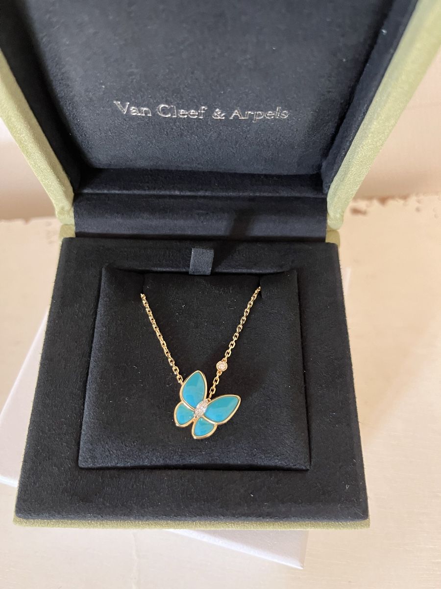 Ketten: Van Cleef Turquoise butterfly necklace – Gebraucht aus Langnau am Albis von anjalimkchotani
