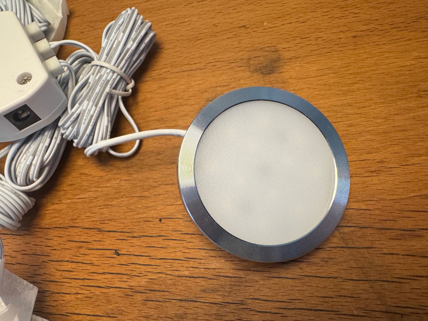 Altri accessori per camping: LED Lichtset 12V - 6 Spots, 6500K, 2.5W, unbenutzt – Nuovo e nell'imballaggio originale da Zürich venduto da vincent.clifford 1
