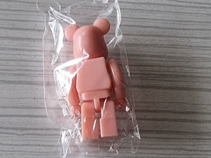 Medicom Toy Statuette: Bearbrick 100% Season 45 Basic @ – Nuovo e nell'imballaggio originale da Cham venduto da WFRRichter 1