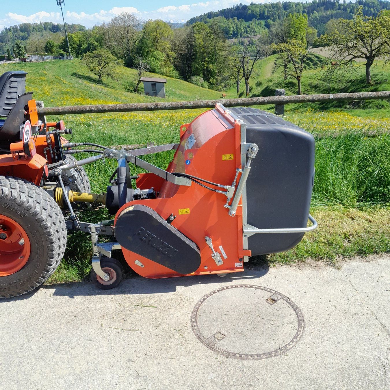 Tutte le macchine: Tondobac hâcheur Peruzzo pour micro-tracteurs! – Usato da Cuarny venduto da Micro-tracteur 2