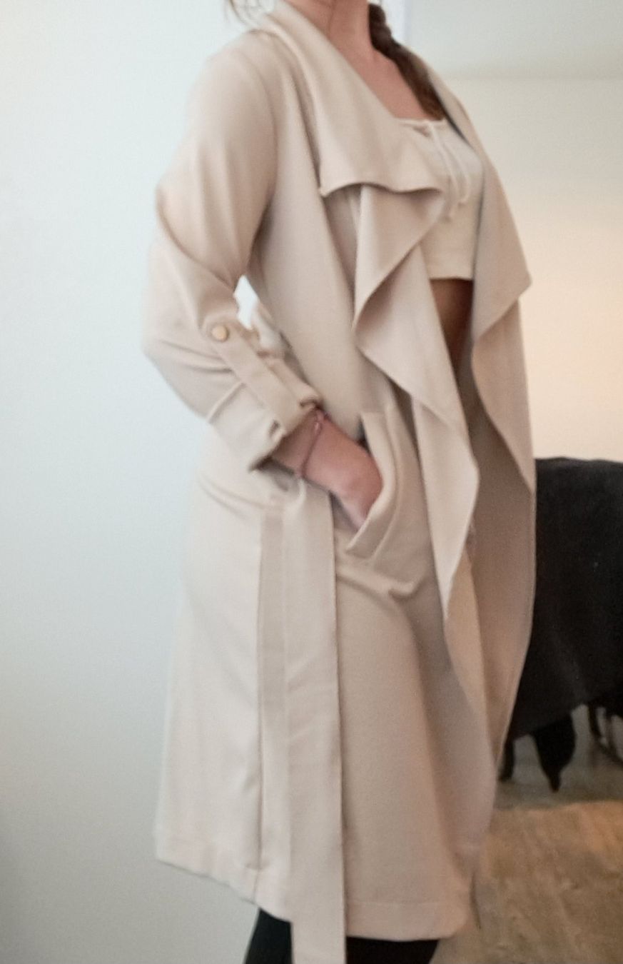 Giacche: Cardigan beige Damen Gr. S/M – Nuovo (secondo la descrizione) da Wetzikon ZH venduto da secondhandsfashion 1