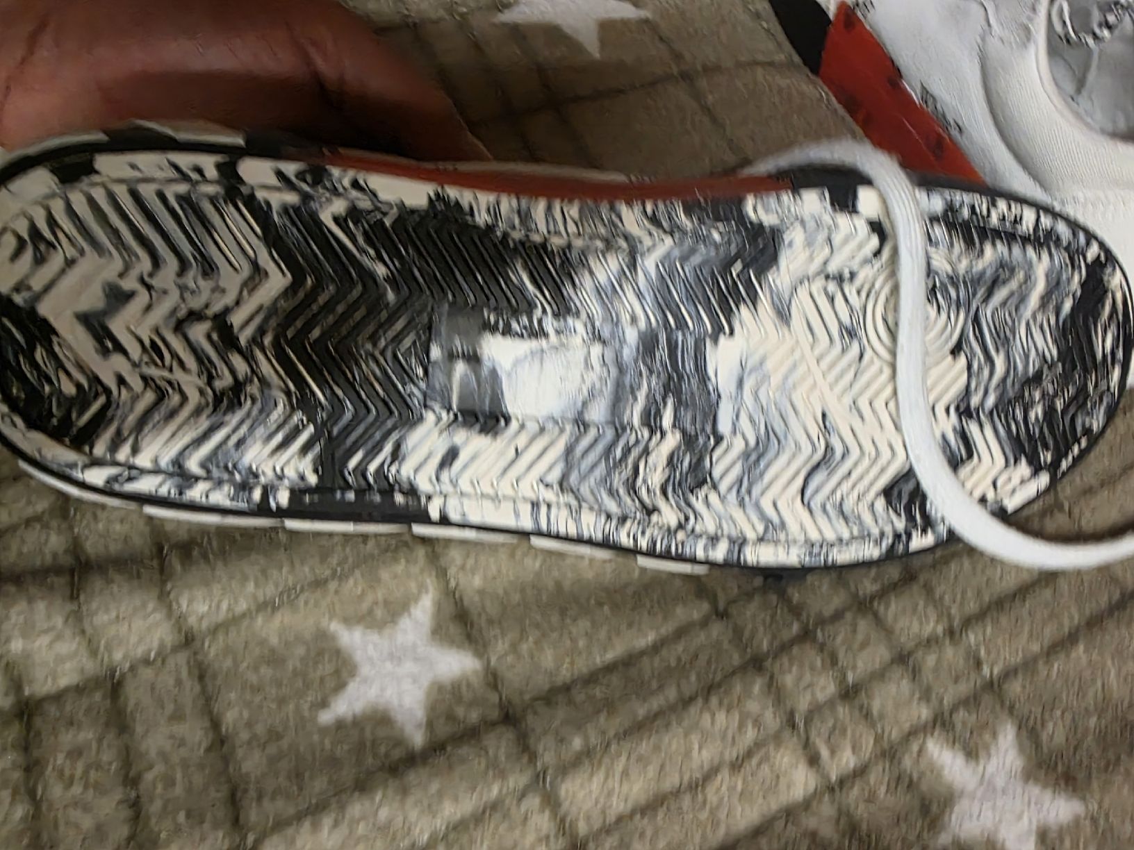 Off-White Scarpe da uomo: Off-White Sneaker Gr.46 – Usato da Luzern venduto da bagija 2