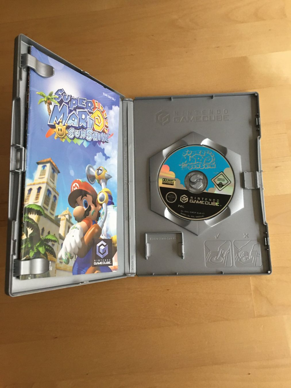 Nintendo Giochi: Super Mario Sunshine: Gamecube (FR) – Usato da La Chaux-de-Fonds venduto da Le_Montagnon 2