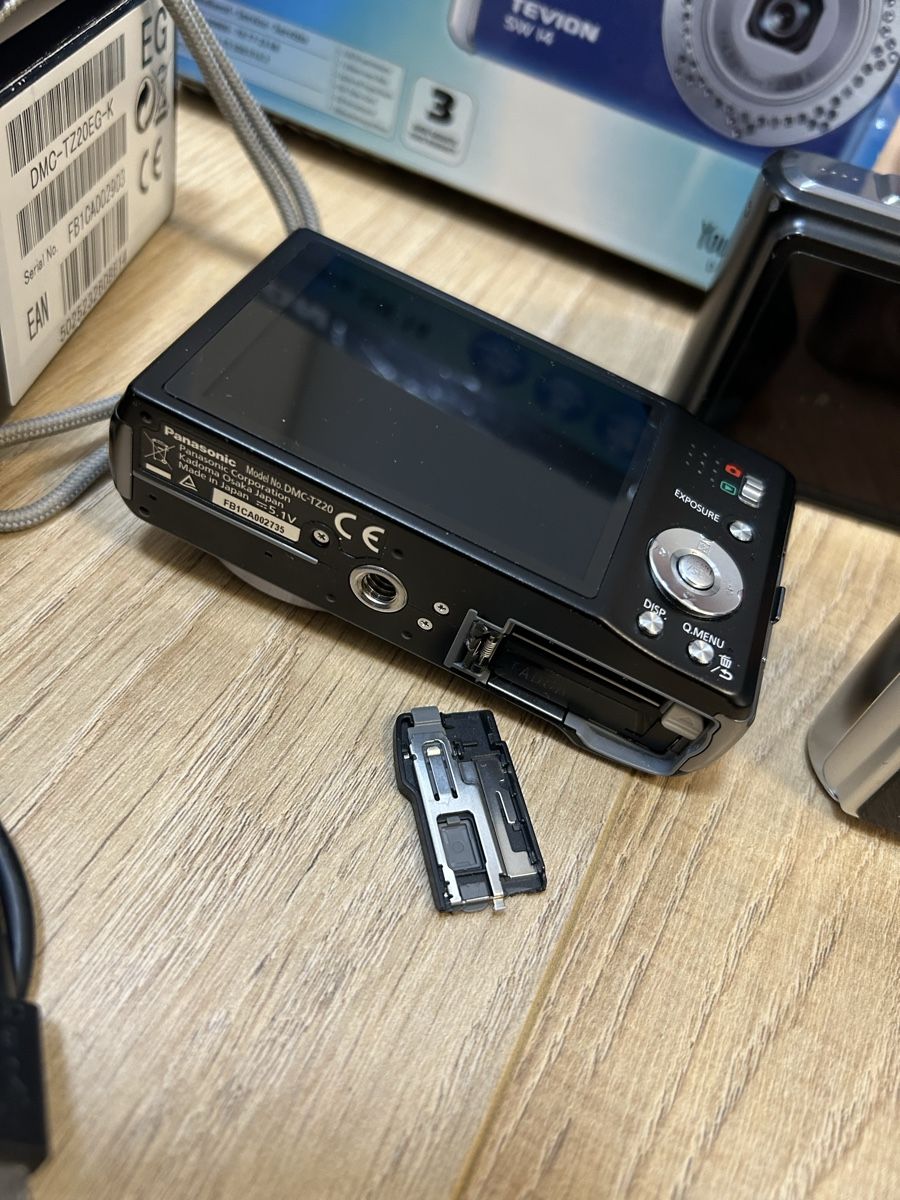 Fotocamera: Digitalkameras Konvolut diverse – Difettoso da Rothrist venduto da Miri_sm6 6