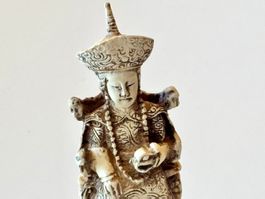 💚 ANTIKE HAND GESCHNITZTE KAISER FIGUR 💚 CH SAMMLUNG