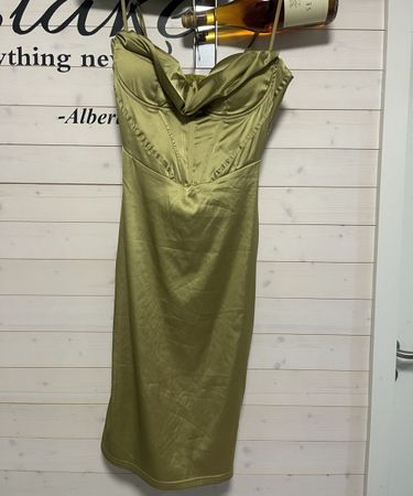 Zaful Chices Sommerkleid Olivgrün, Gr. M, Neu mit Etikett!
