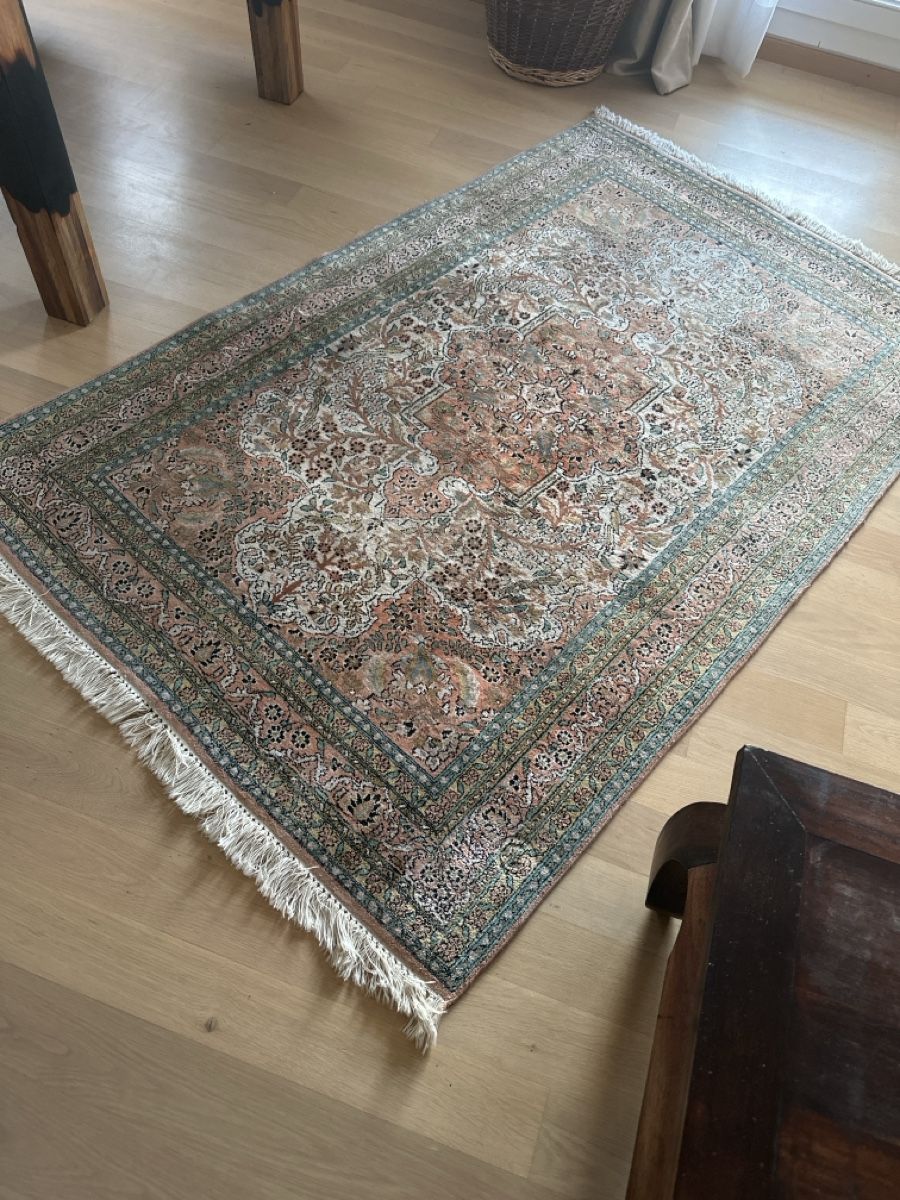 Tappeti: Teppich Handgeknüpft – Usato da Uster venduto da Ninii003 2