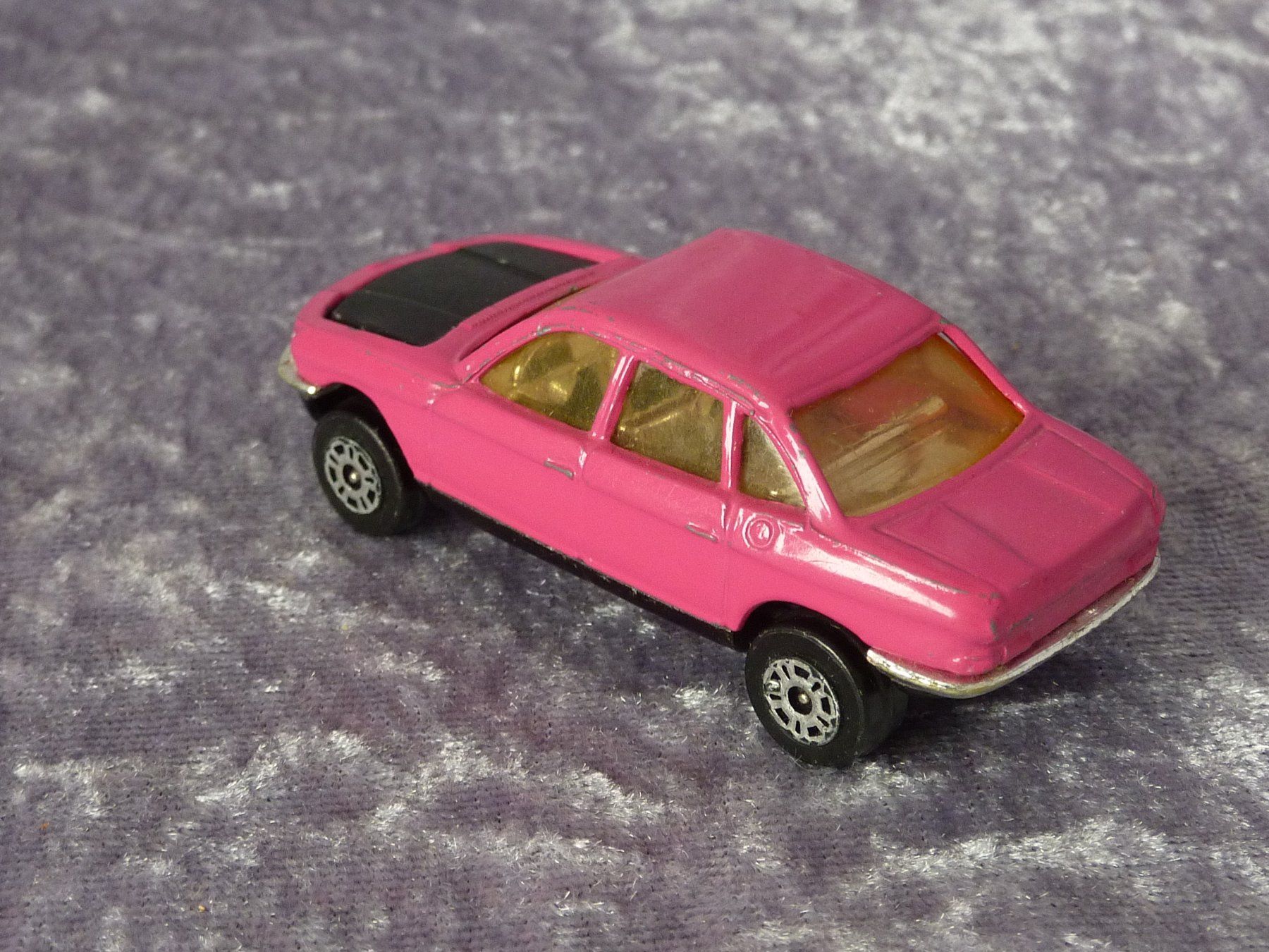 Corgi Toys Modellini d'auto: NSU RO 80 1:64 – Usato da Dürrenäsch venduto da Cobra1ch 1