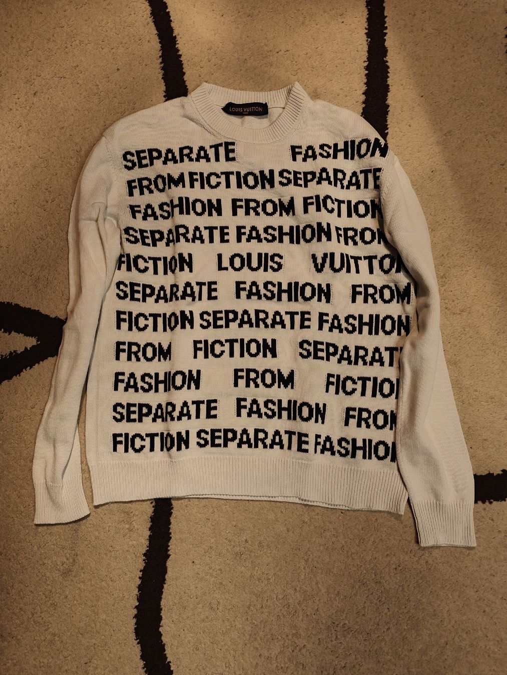 Maglioni & Felpe: Louis Vuitton Pullover, Grösse S – Usato da Einsiedeln venduto da RaphaelSimeon