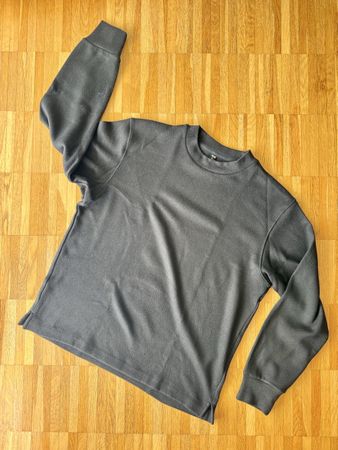 🔥 Pull UNIQLO M NEUF JP