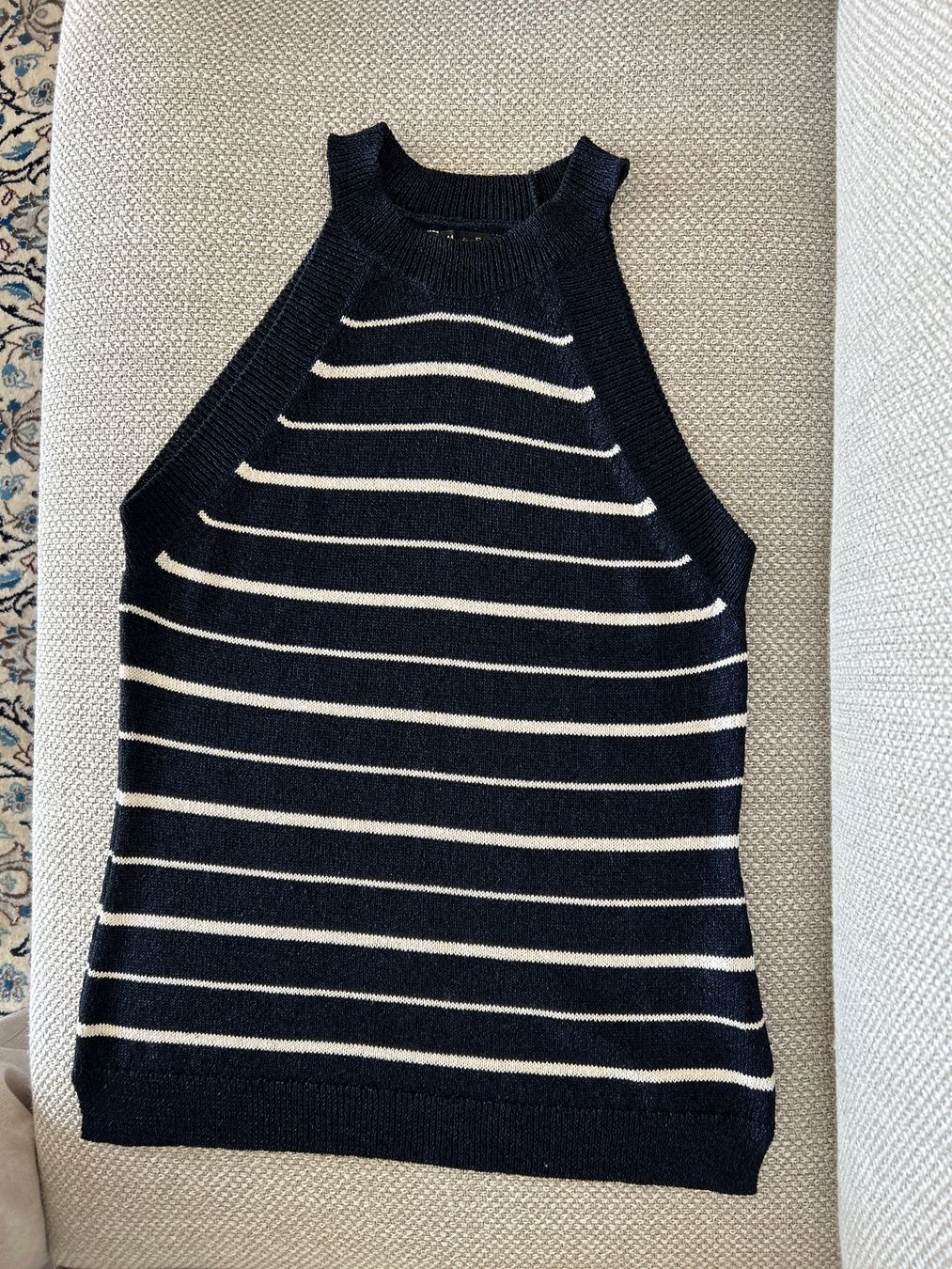 Massimo Dutti Top: Schöne Massimo Dutti Top Damen M – Usato da Madetswil venduto da MTR1618
