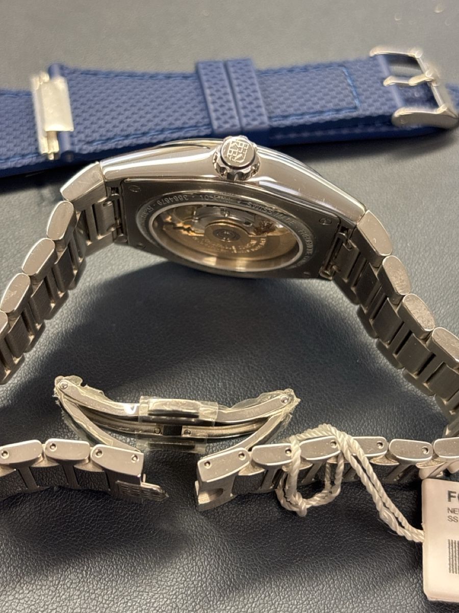 Frederique Constant Montres: Frederique Constant Highlife  – Neuf (Voir description) à Zermatt par Wega.Boutique 2