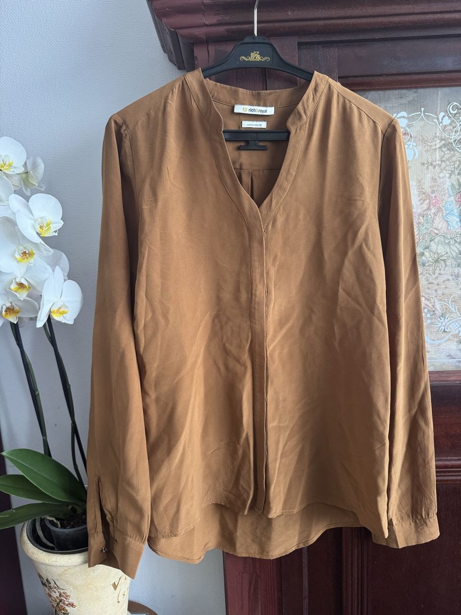 Rich & Royal Camicette: Rich & royal 100% Seide Seidenbluse – Usato da Obfelden venduto da cesarina10