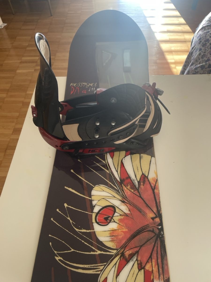 Board: Rossignol Diva 144 Snowboard + Diva HC Bindung – Usato da Zürich venduto da raq_n22r