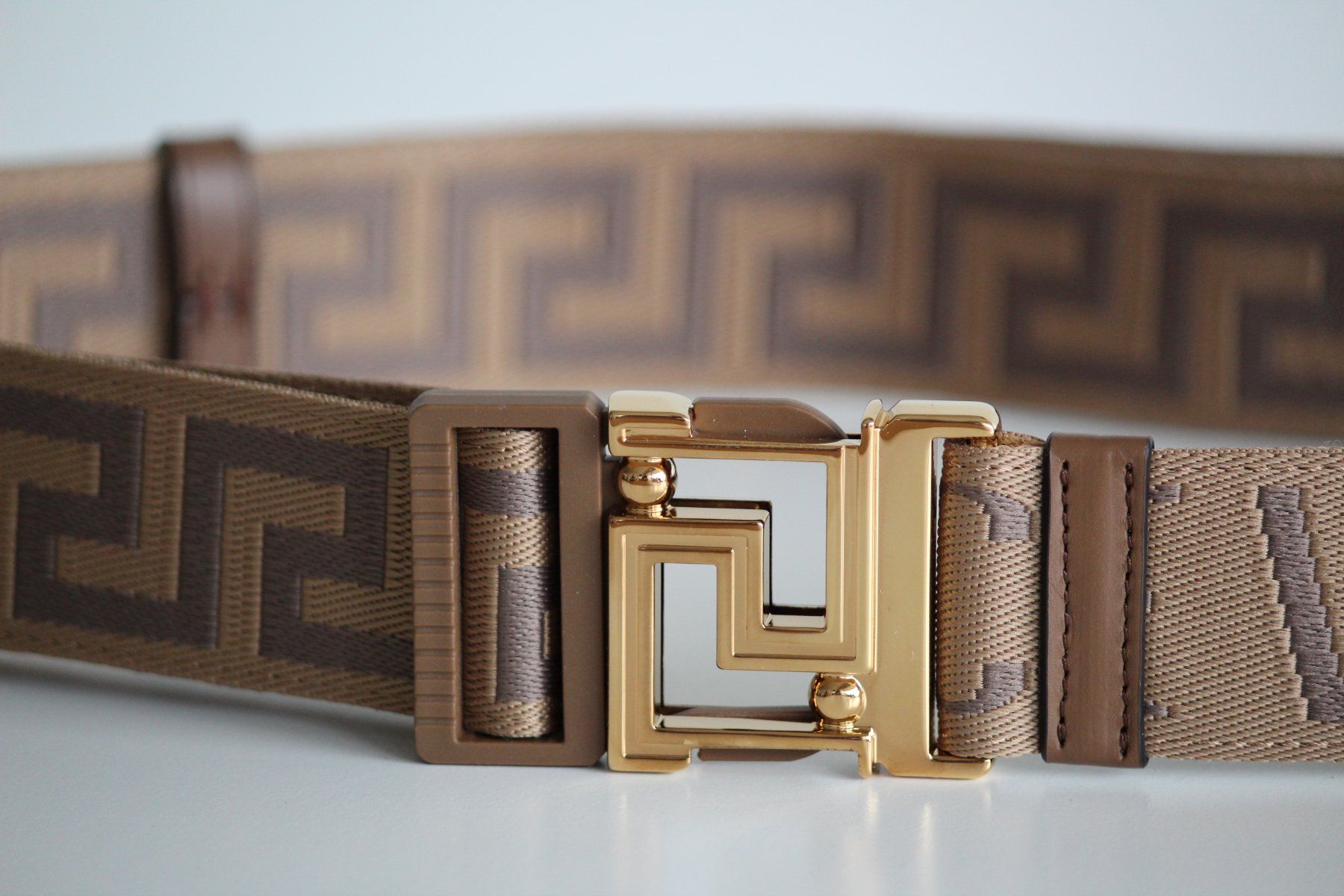 Versace Cinture: NEU - Versace Gürtel La Greca – Nuovo e nell'imballaggio originale da Zufikon venduto da FridolinoVerde 1