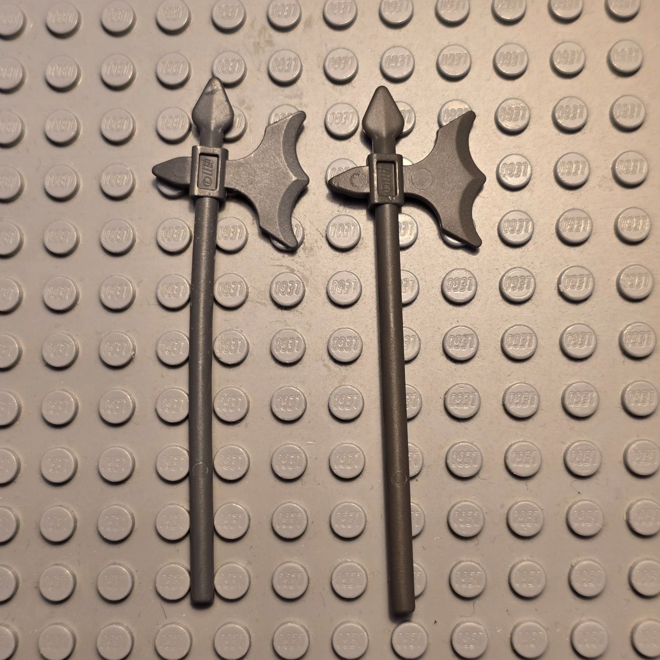 Lego Kit di costruzioni: Lego 2x Hellebarde (6123) – Usato da Basel venduto da Swi-7621