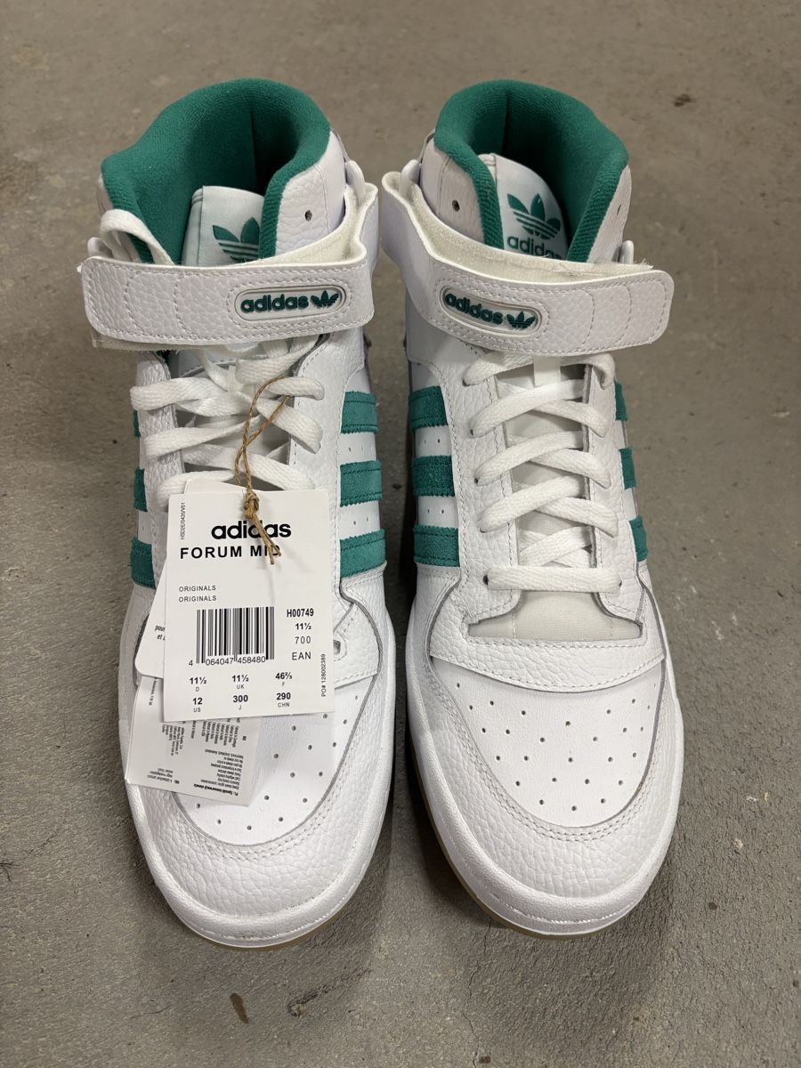 Adidas Scarpe da uomo: Adidas Forum Mid 46 2/3 neuves  – Nuovo (secondo la descrizione) da Cossonay-Ville venduto da air_79rs 1