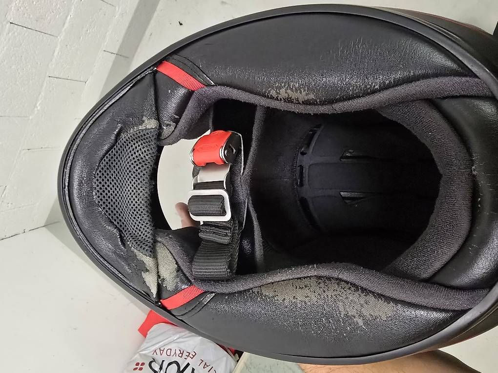 Caschi & visiere: Casque moto Shoei – Usato da Bussigny venduto da jau_5zcy