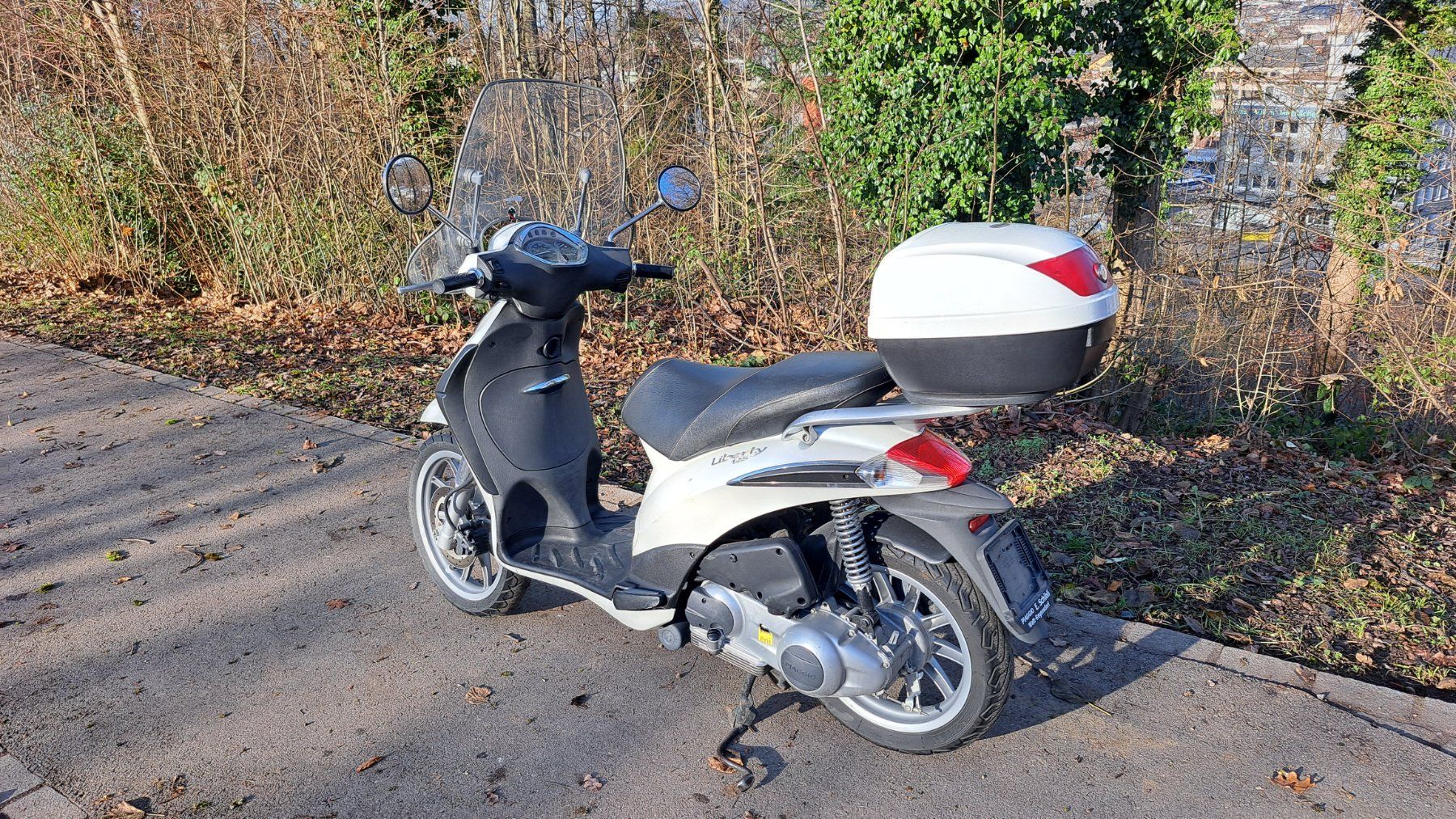 Piaggio Scooters: Roller Piaggio Liberty 125 4-T – Gebraucht aus Kloten von Sutti67