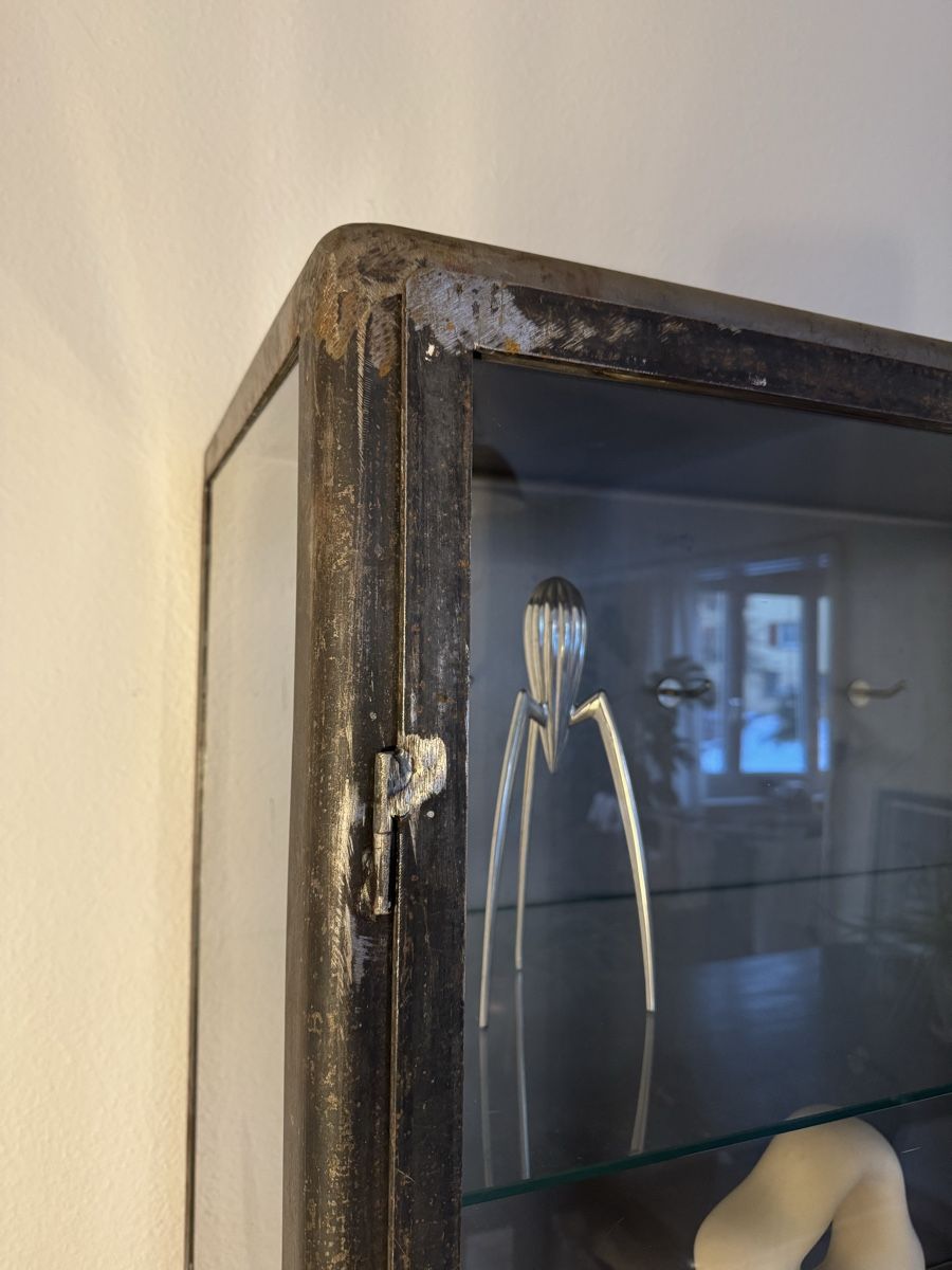 Vetrine: Vintage Vitrine - Industrial Design – Usato da Horgen venduto da BonnieBerlin 6