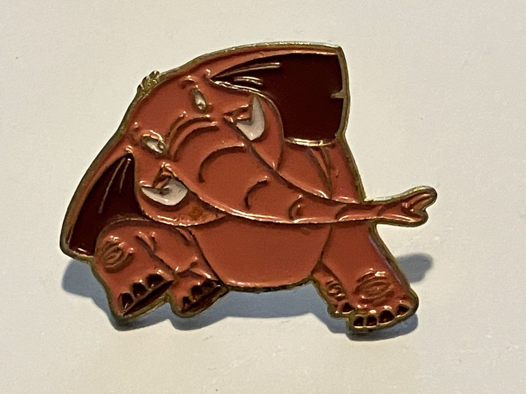 Placchette & Badge: 1 Pin Elefant orange – Usato da Basel venduto da djwwpp