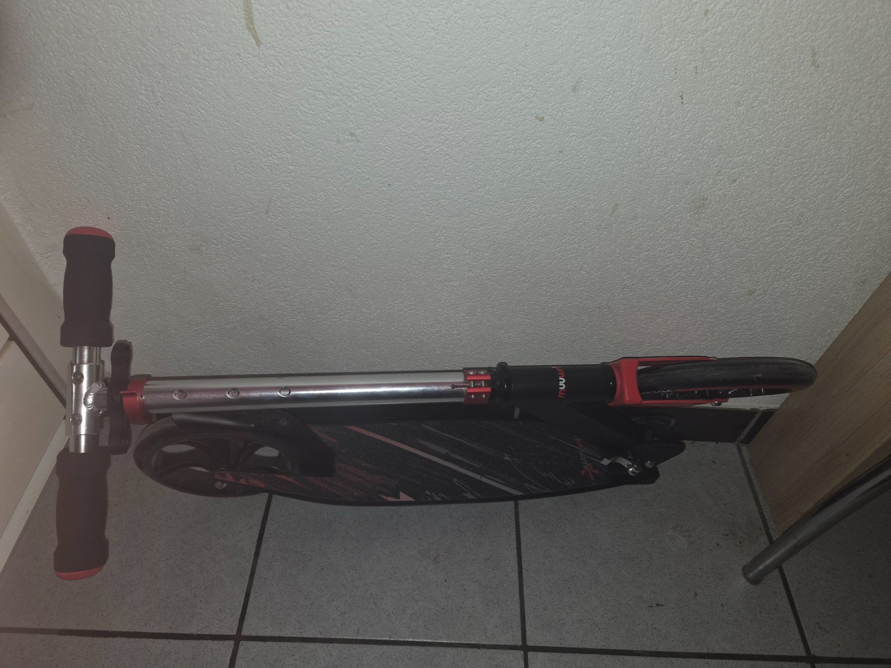 Kickboard: Trottinette – Gebraucht aus Savièse von sha_bdq7 2