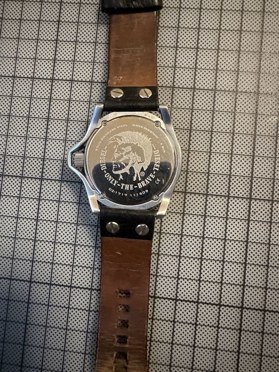 Diesel Herren Armbanduhr Edelstahl 2
