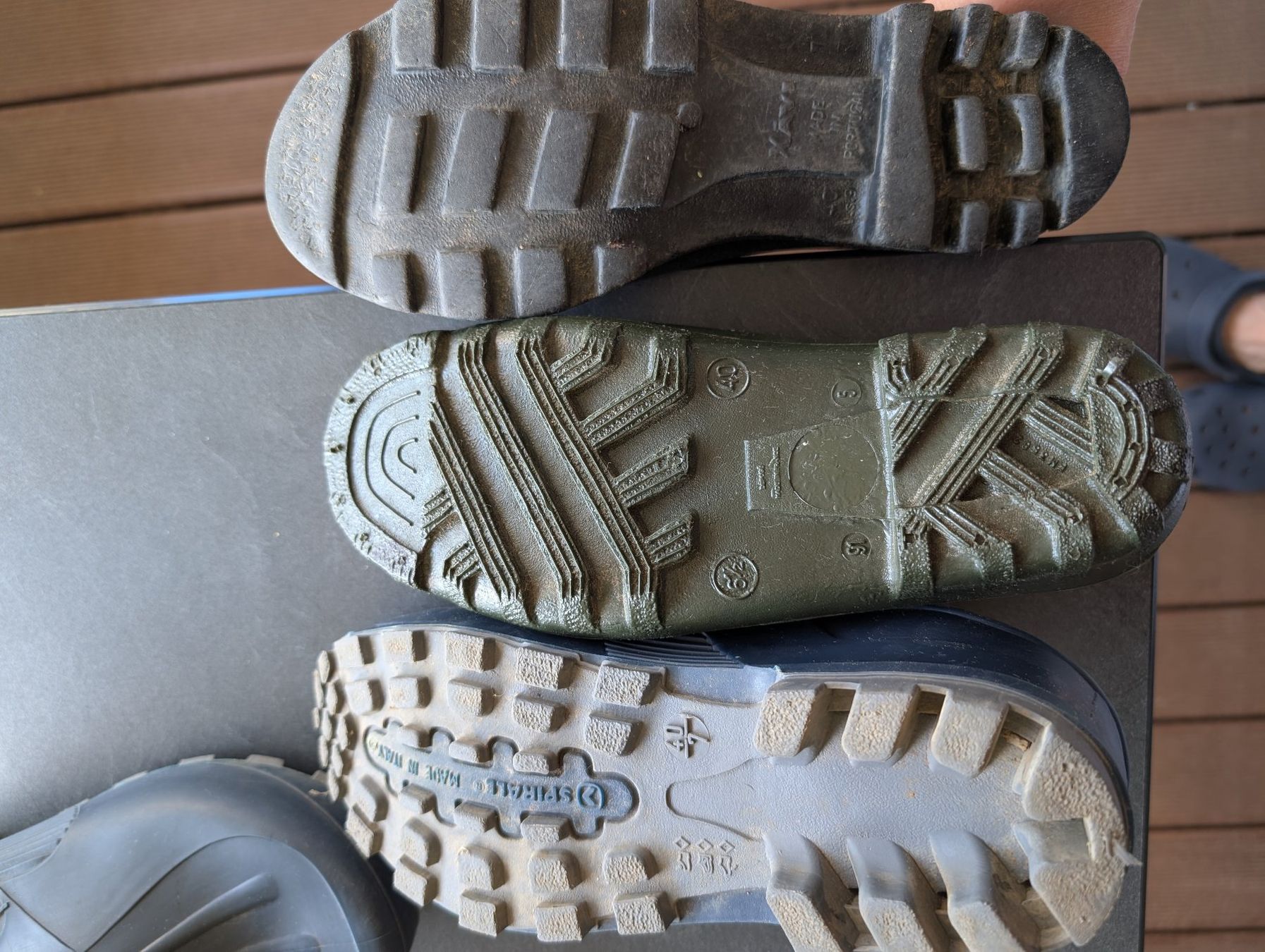 Scarpe da uomo: Lot de bottes en caoutchouc, taille 40 – Usato da Gland venduto da Conan85 1